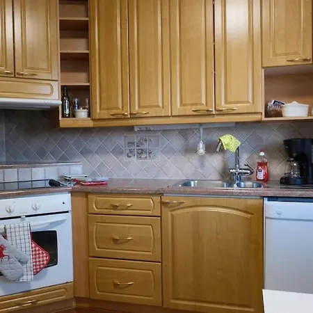 Happily In Center Рованиеми